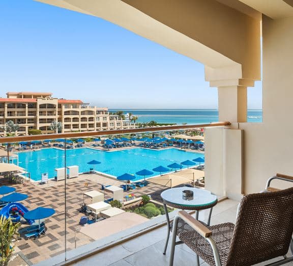DELUXE ROOM SIDE SEA VIEW Camerele