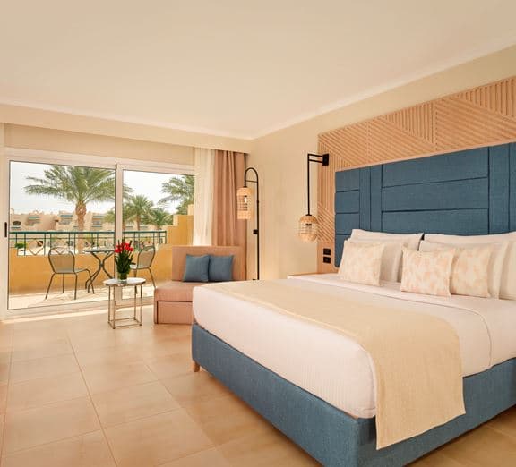 STANDARD GARDEN / POOL VIEW ROOM Camerele