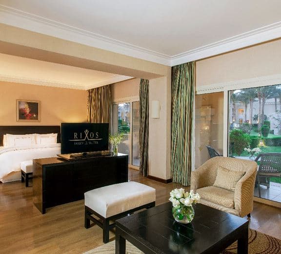 JUNIOR SUITE Camerele