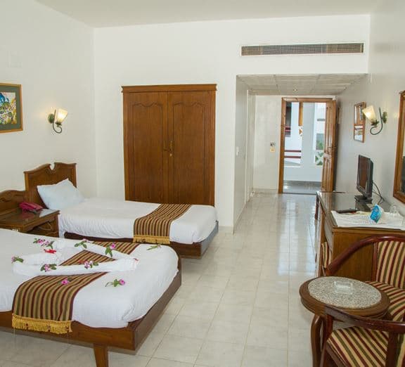 STANDARD ROOM ( GARDEN/POOL/VIEW) Camerele