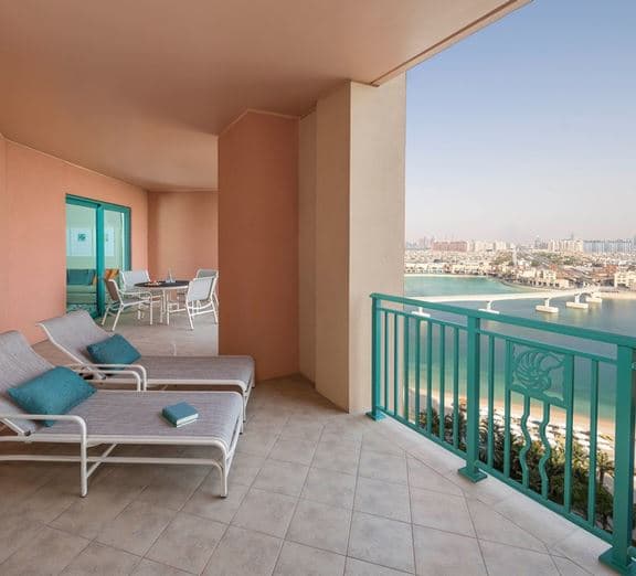One Bedroom Terrace Suite Camerele