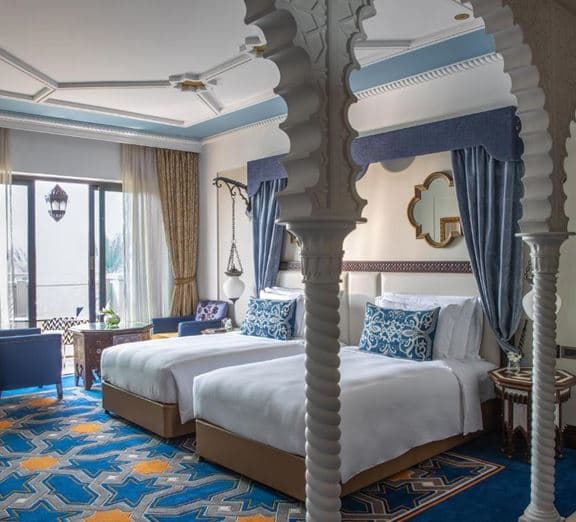 Arabian Deluxe Camerele