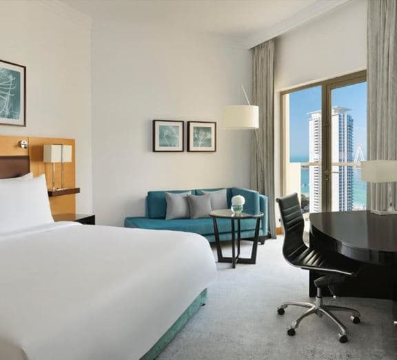 DELUXE ROOM PARTIAL SEA VIEW WITH BALCONY Camerele