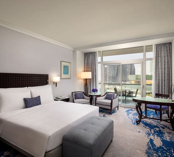 Spacious Sea View Room with Balcony Camerele