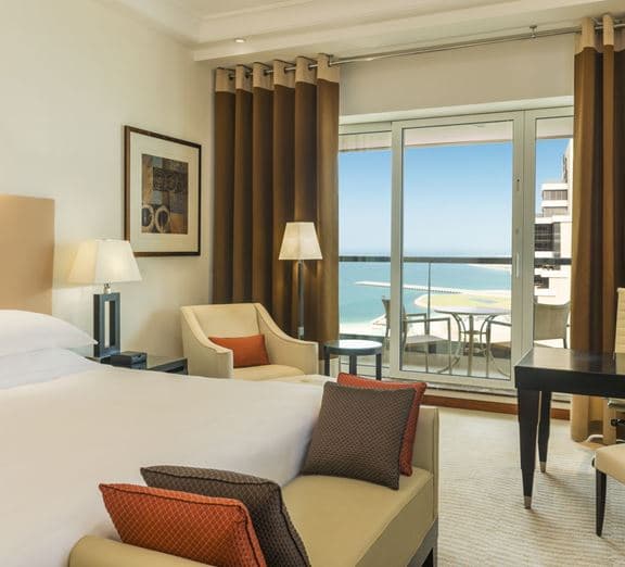 Deluxe Room Camerele