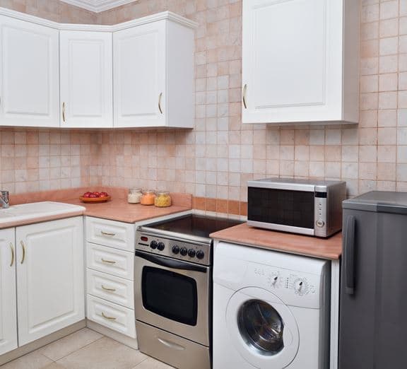 1 BEDROOM RESIDENCE Camerele