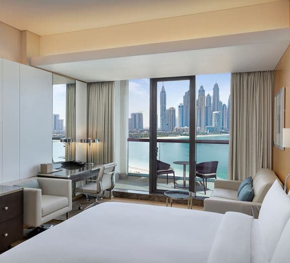 KING DELUXE ROOM WITH SEA VIEW Camerele