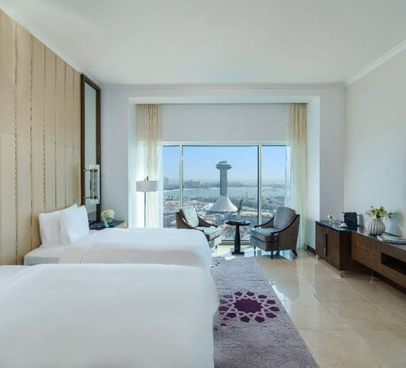 DELUXE ROOM CORNICHE VIEW KING / TWIN Camerele