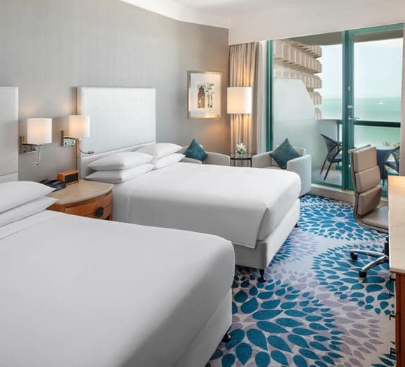 DELUXE PARTIAL SEA VIEW ROOM Camerele