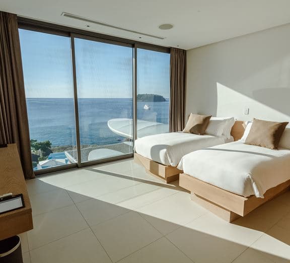 FOUR-BEDROOM SKY POOL VILLA PENTHOUSE Camerele