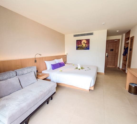 Executive Pool View Room Camerele