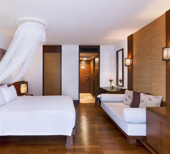 Pool View Room Camerele