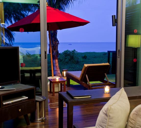 Ocean Front Villa Camerele