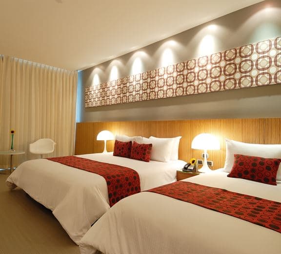 Superior City View Room Camerele