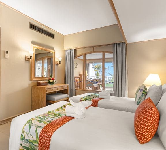 Family Suite 2 Bedroom Camerele