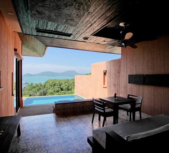 1 BEDROOM FAMILY SUITE OCEAN VIEW Camerele