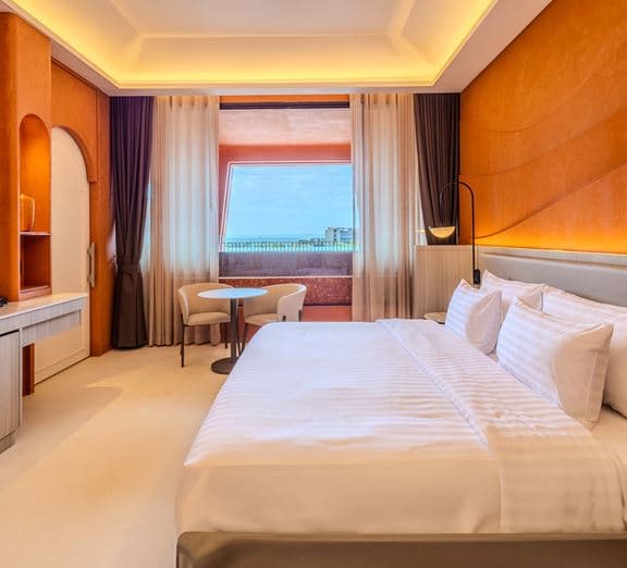 Deluxe Pool Suite Sea View Camerele