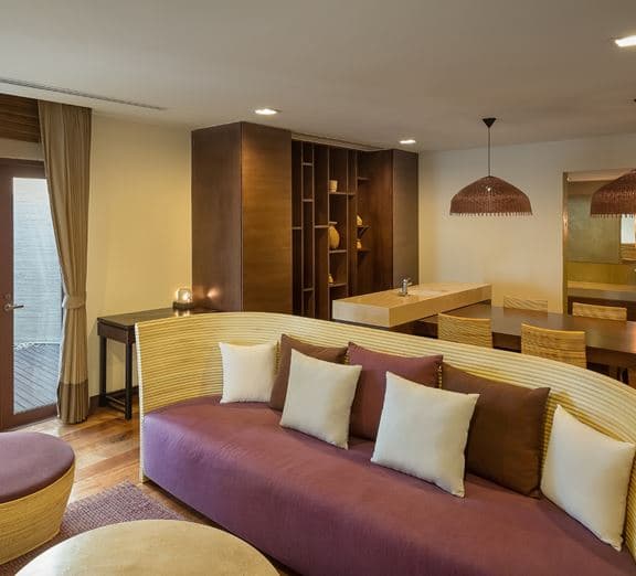 Prana Wellness Rooftop Suite Camerele