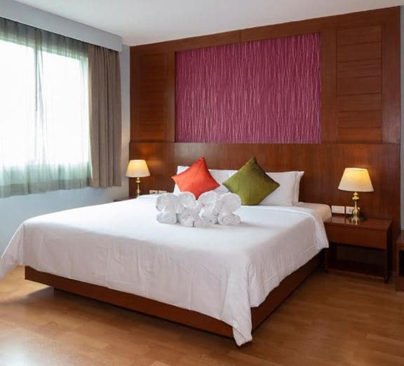 EXECUTIVE SUITE CITY VIEW Camerele
