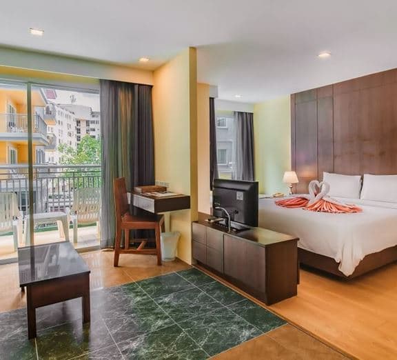DELUXE SUITE CITY VIEW Camerele