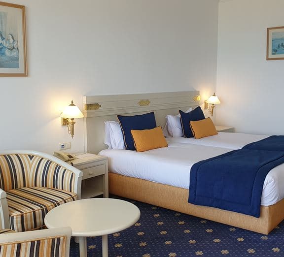 Room Standard Camerele