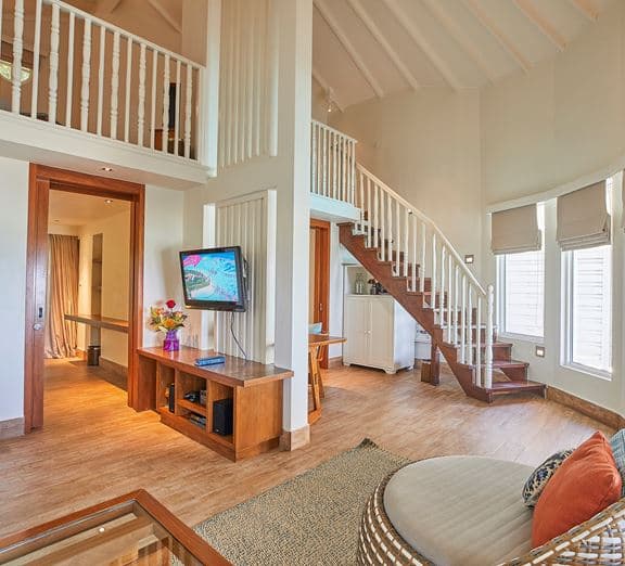 Club Two Bedroom Beach Pool Villa Camerele