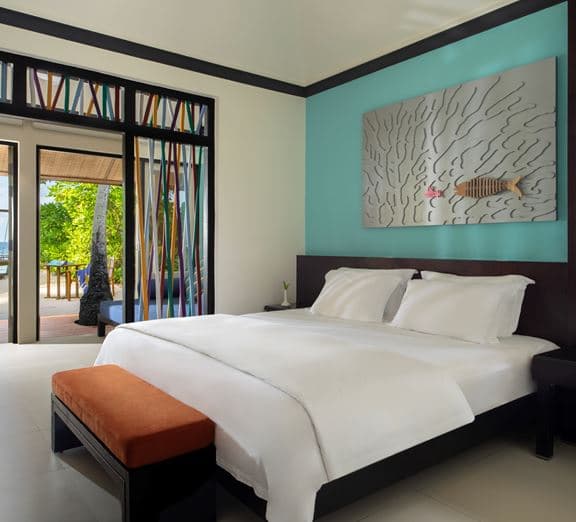 Beachfront Jet Pool Villa Camerele