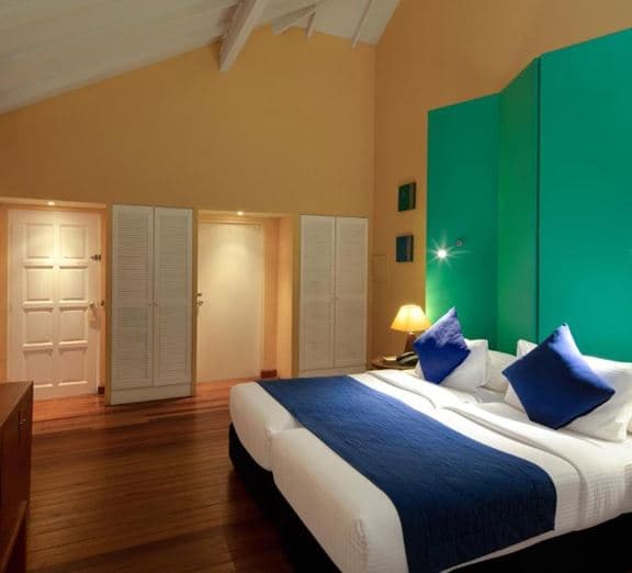 Two Bedroom Family Beach Villa Camerele