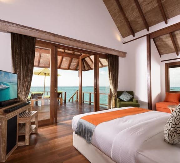 SEMI WATER VILLA Camerele