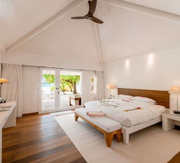 Beach Front Villa Camerele