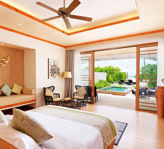 BEACH POOL VILLA Camerele