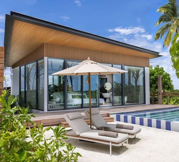 Lagoon Beach Pool Villa Camerele