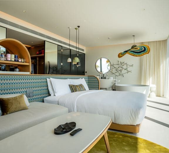 Family Beach Pool Villa With Capsule Camerele