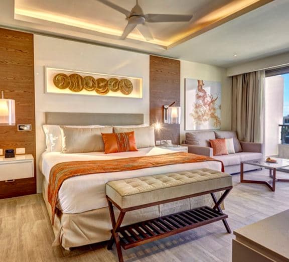LUXURY PRESIDENTIAL ONE BEDROOM SUITE Camerele