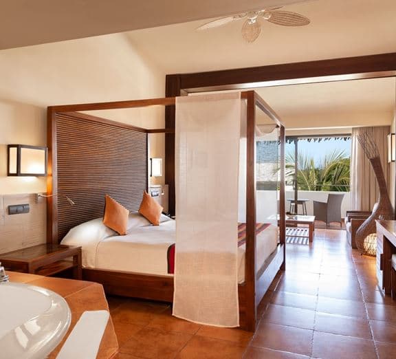 PRIVILEGED JR. SUITE DELUXE Camerele