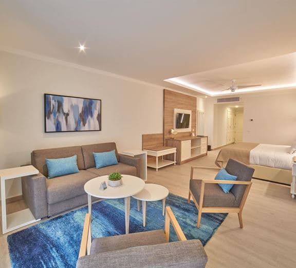 JUNIOR SUITE DE LUXE CORNER Camerele