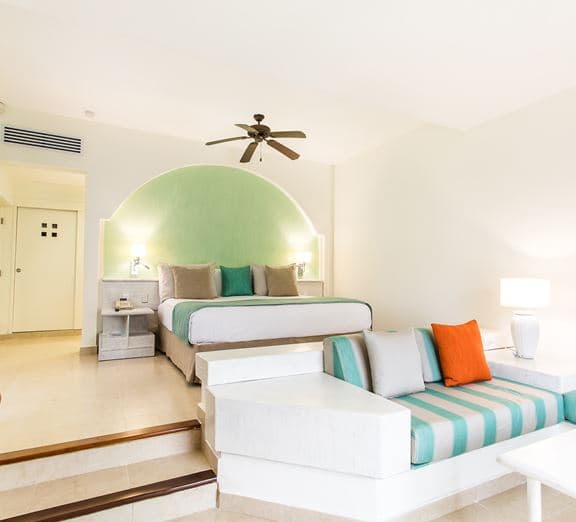 JUNIOR SUITE Camerele