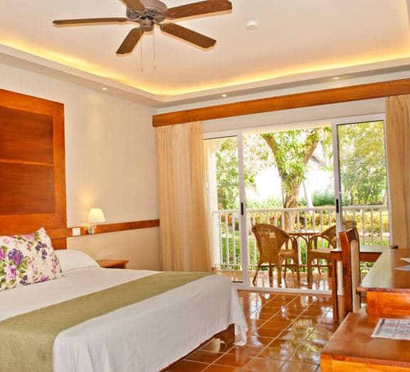 SUPERIOR ROOM GARDEN VIEW Camerele