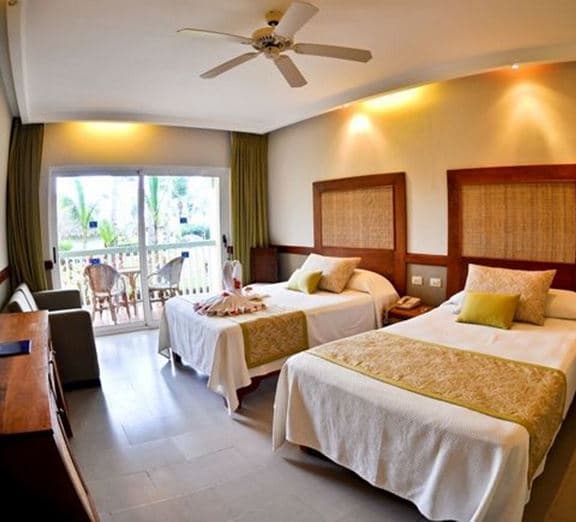 SUPERIOR ROOM OCEAN VIEW Camerele