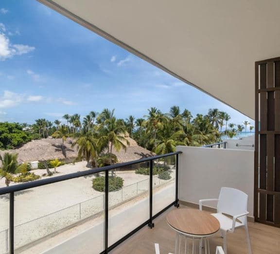 JUNIOR SUITE GARDEN VIEW Camerele