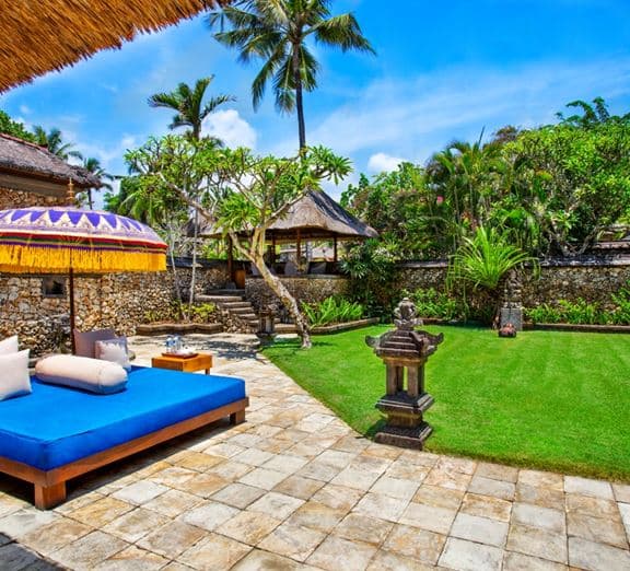 Luxury Villa Garden View Camerele