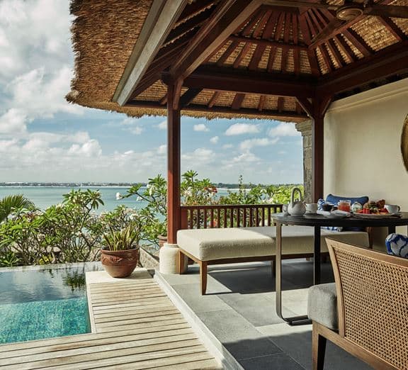 DELUXE POOL VILLA Camerele