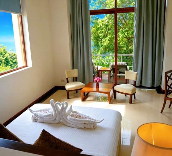 SUITE WITH JACUZZI Camerele