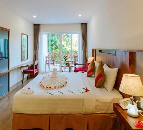 DELUXE SEA VIEW BALCONY Camerele
