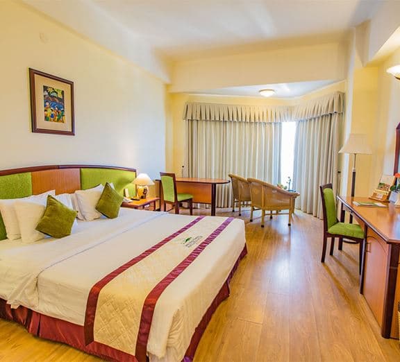 EXECUTIVE SEAVIEW Camerele