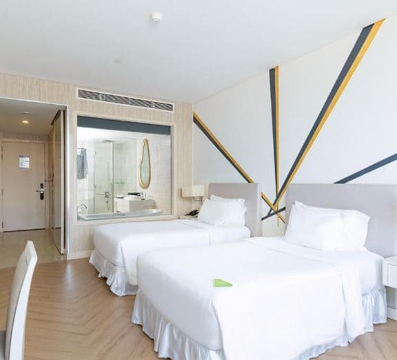 GRAND ROOM CITY VIEW Camerele