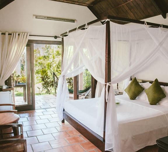 SUPERIOR GARDEN BUNGALOW VIEW WITH BALCONY Camerele