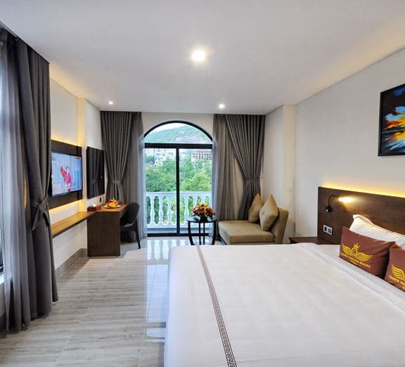 DELUXE WITH BALCONY Camerele