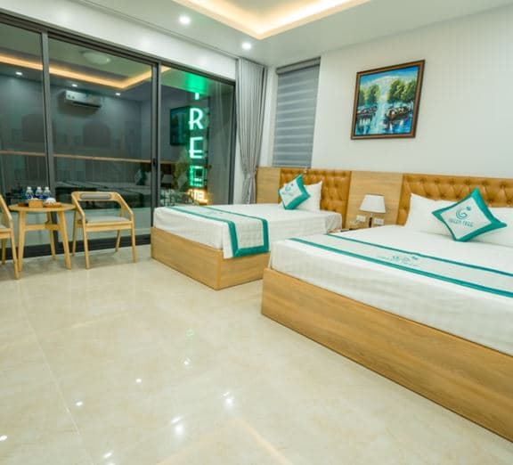 DELUXE TRIPLE WITH BALCONY (NO EXTRA BED) Camerele
