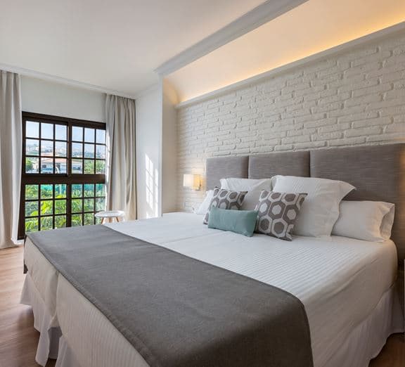 SUITE TEIDE VIEW BALCONY OR TERRACE Camerele